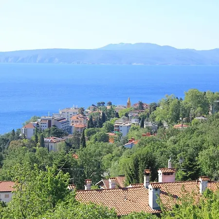 Apartment With A Parking Space Lovran, Opatija - 7673 Lovran