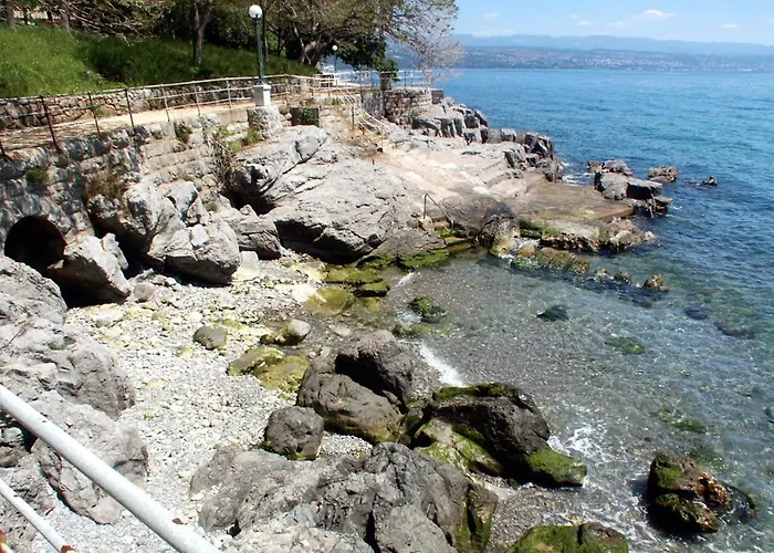 With Parking Space Lovran, Opatija - 7673 * Lovran